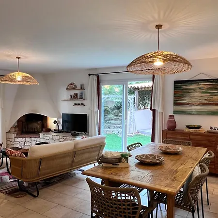 Maison Vecchio Proche Belles Plages Holiday home